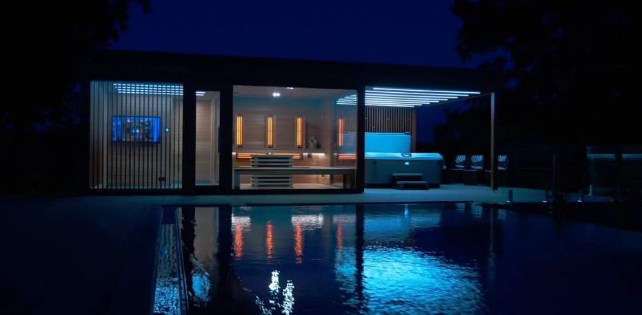 Einzigartiges Luxus-Saunahaus am Ufer des Mondsees - iSauna Design Home