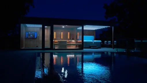 Einzigartiges Luxus-Saunahaus am Ufer des Mondsees - iSauna Design Home